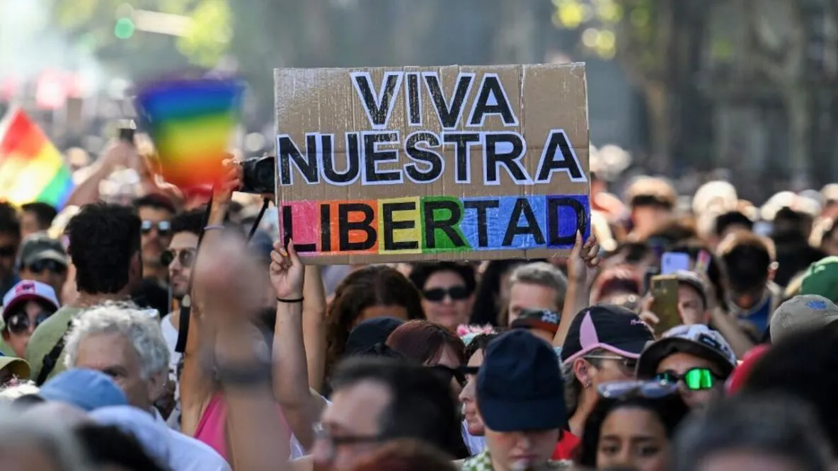 Libertad  y France24