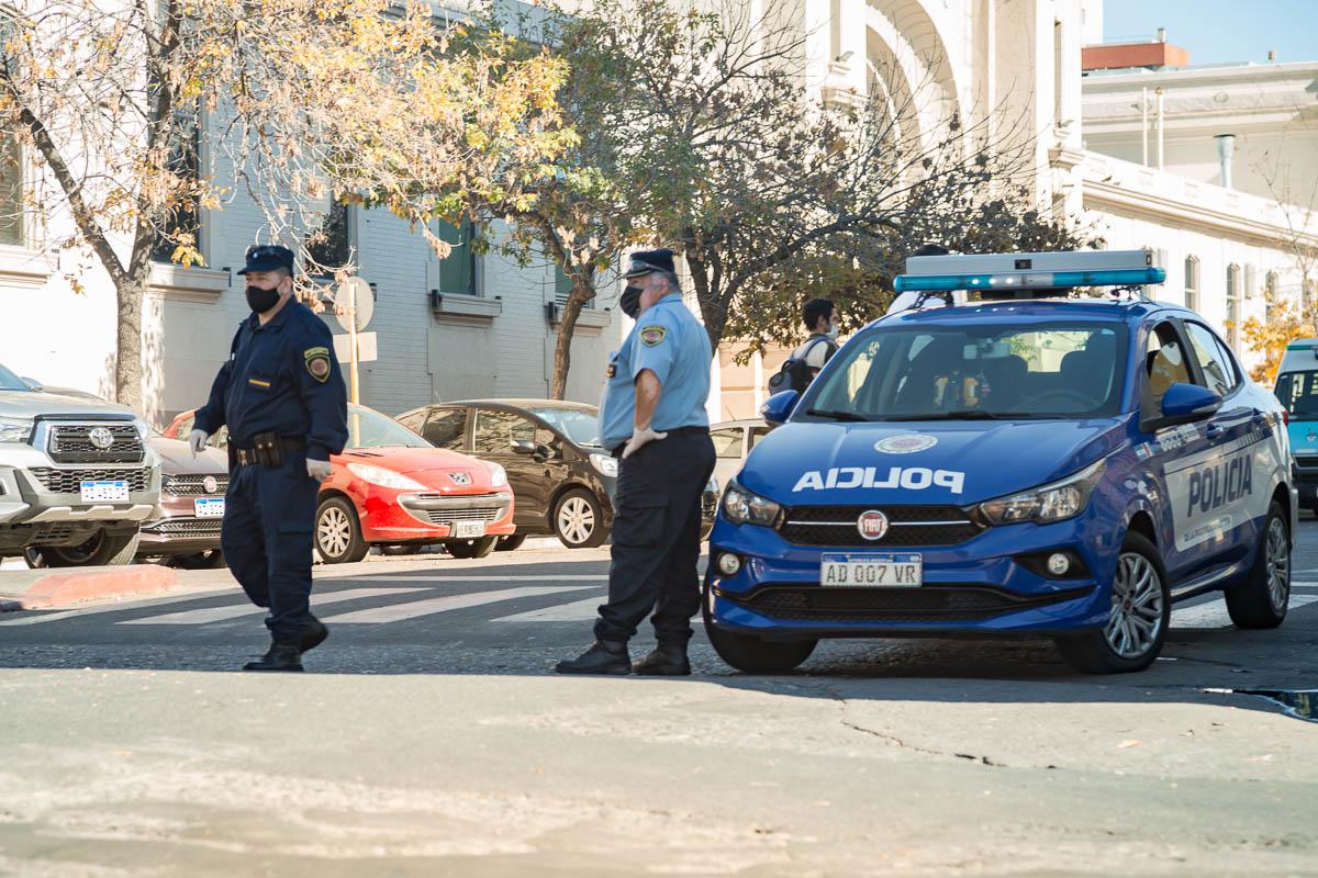 CovidCba Policía controles © 2020 Javier Imaz_055