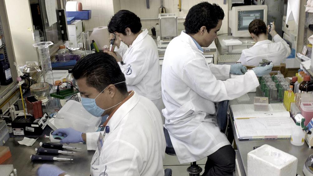 Repatriación de científicos Télam