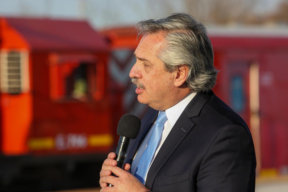Alberto Fernández by NA