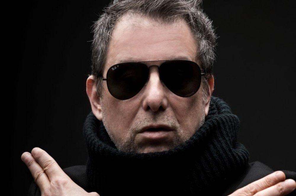 Calamaro prensa Dios los Cría