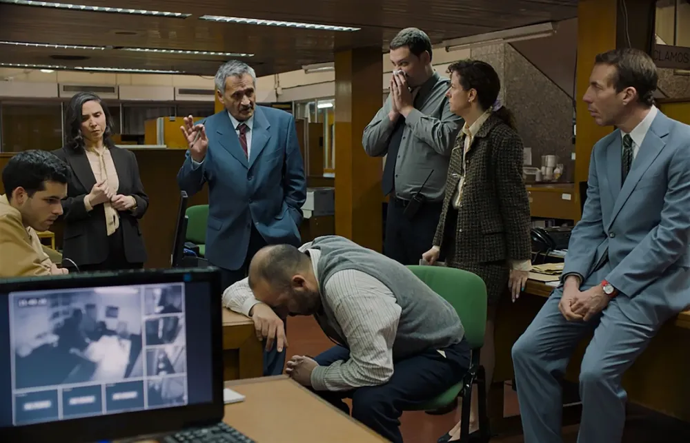 Los Delincuentes fotograma película by Incaa
