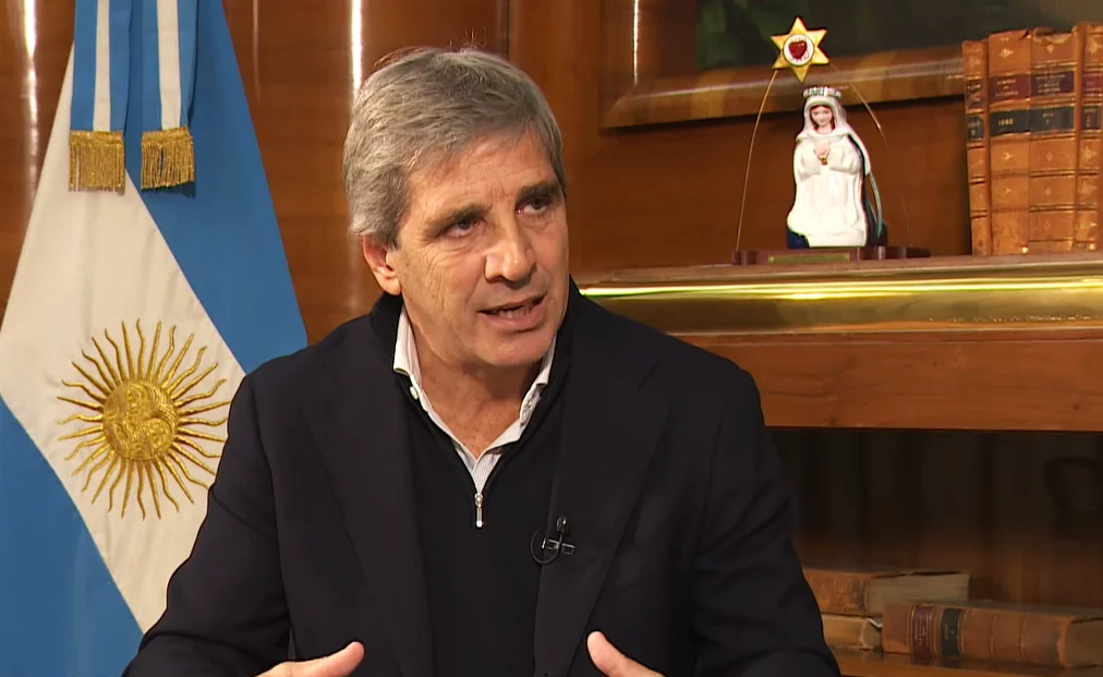 Luis Caputo en la TV Pública