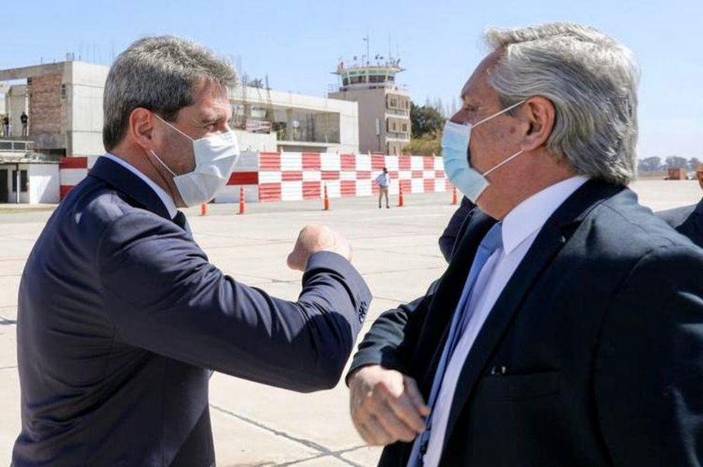 Alberto Fernández con Sergio Uñac codo con codo Télam