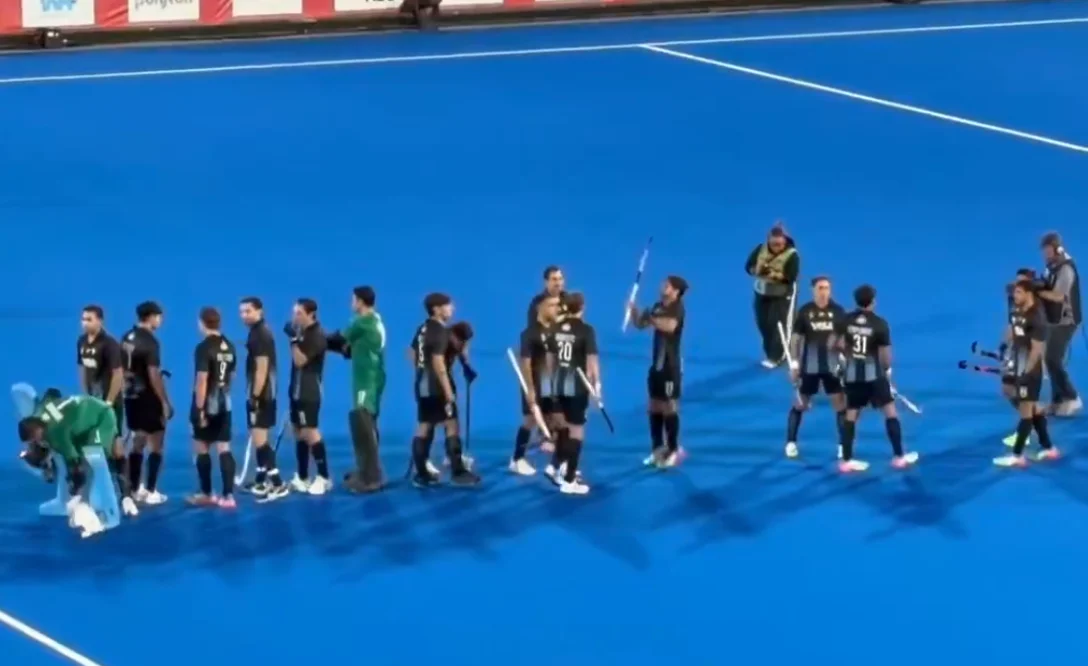 Los Leones cayeron 2-1 con Alemania en las semifinales del Mundial de hockey thumbnail