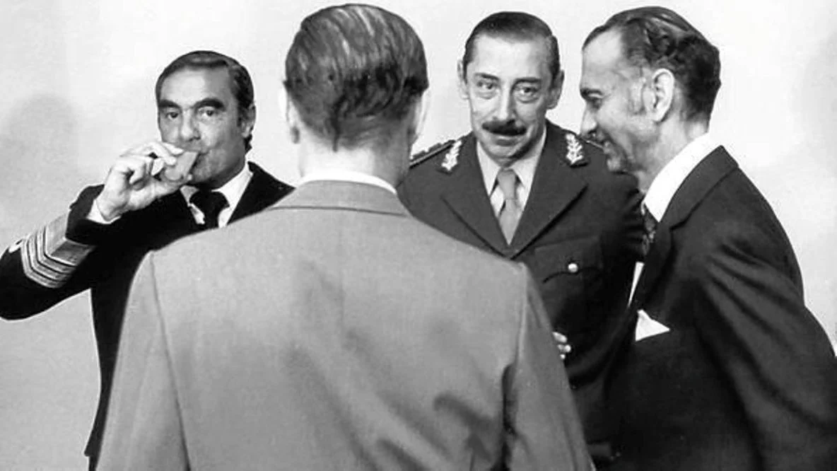 M de Hoz Videla Massera foto archivo