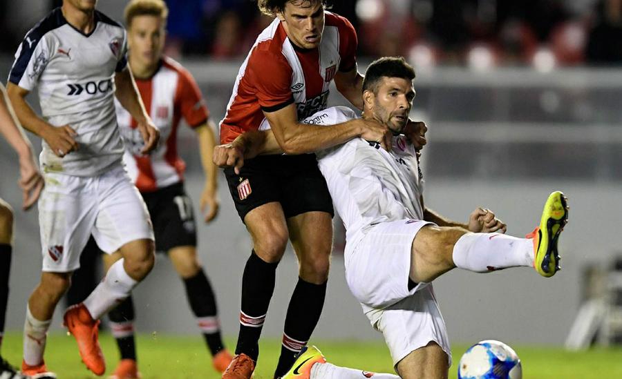 independiente estudiantes by diario hoy