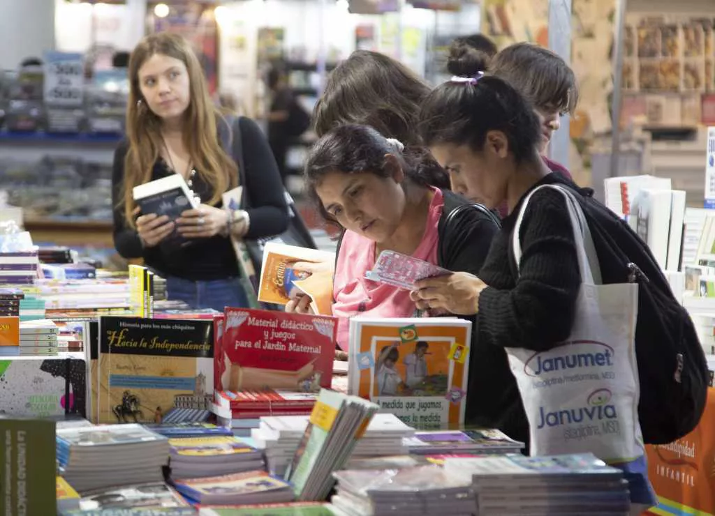 feria del libro Buenos Aires by na