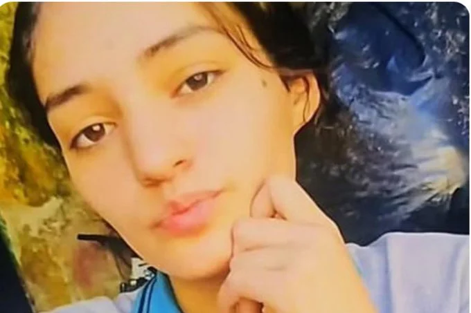 búsqueda chica