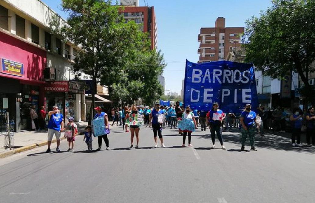 BARRIOS DE PIE