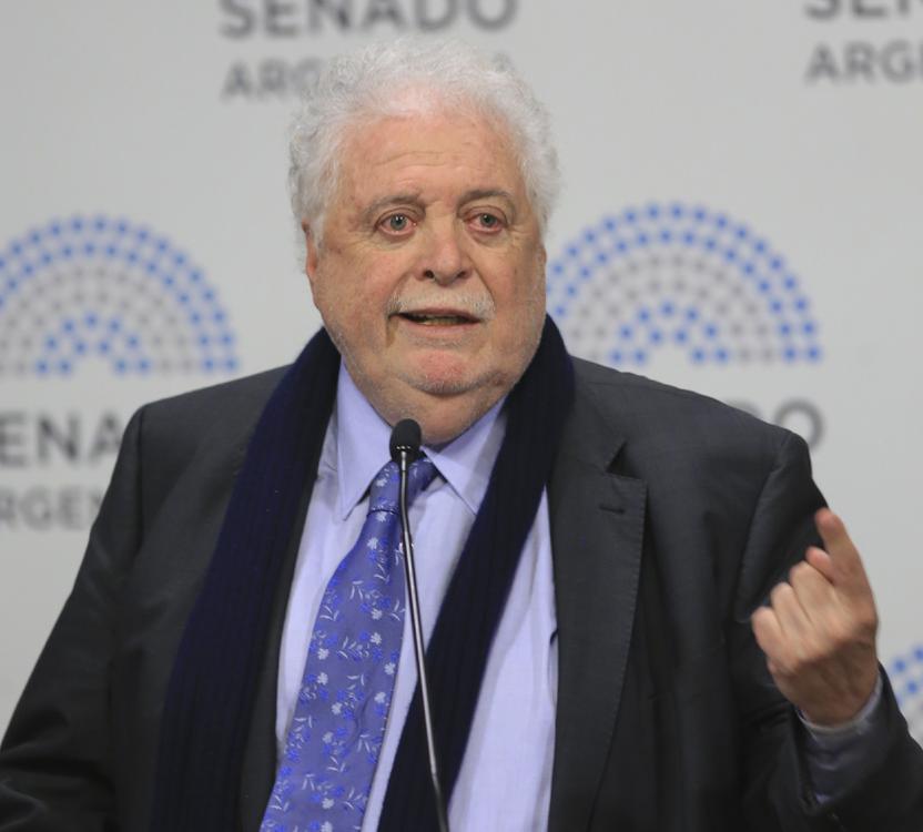 Ginés González García by NA