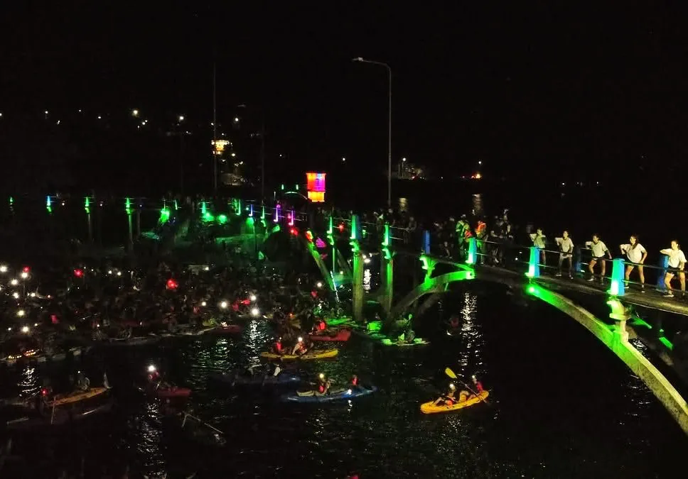 Remada nocturna de Embalse 2