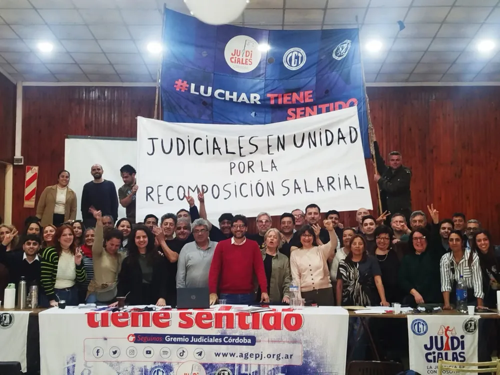 Asamblea de Judiciales (AGEPJ) 05