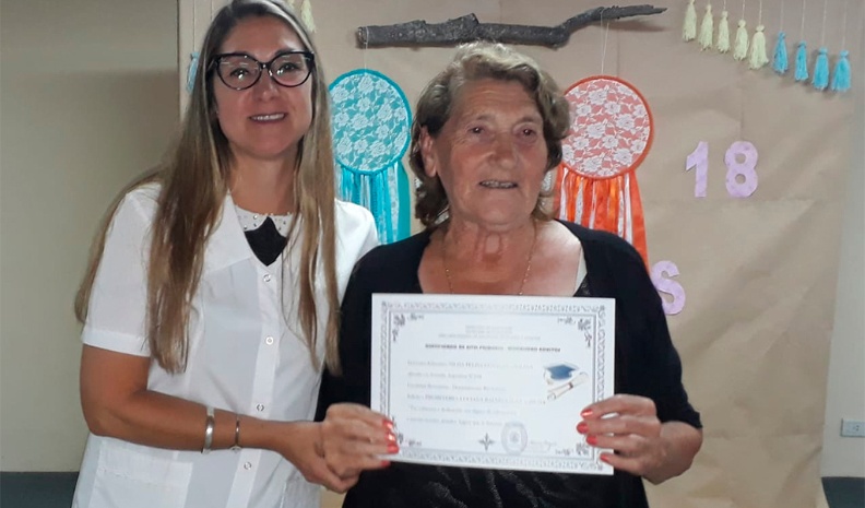 bisabuela abanderada by El Puntal