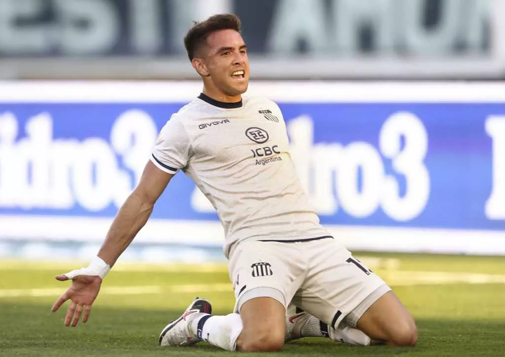 Enzo Díaz by NA