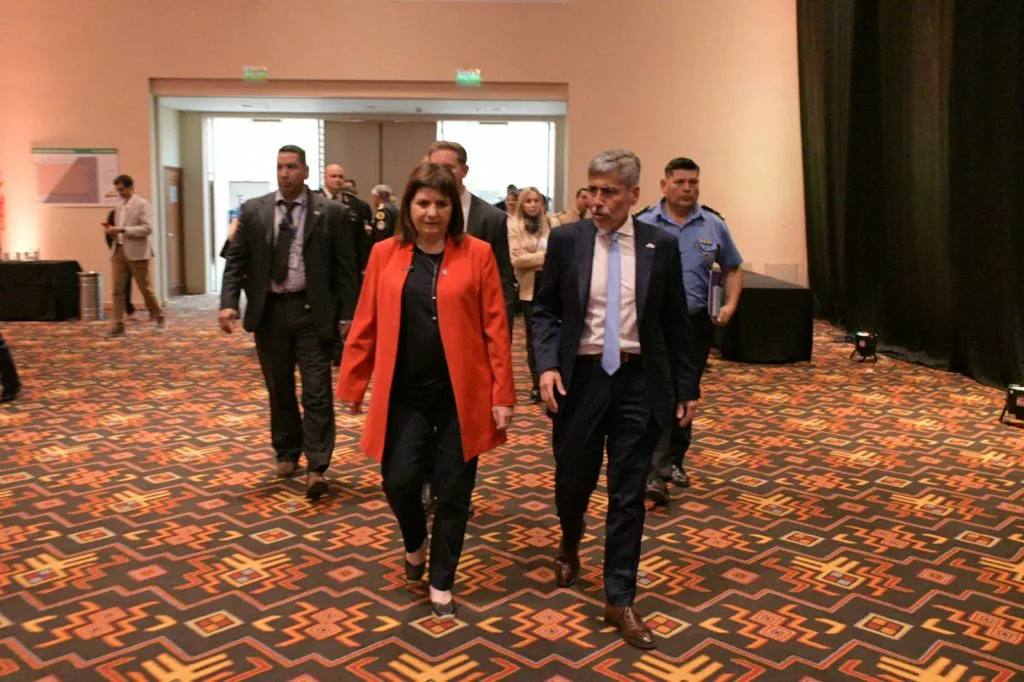 Quinteros y Bullrich by Prensa Provincia