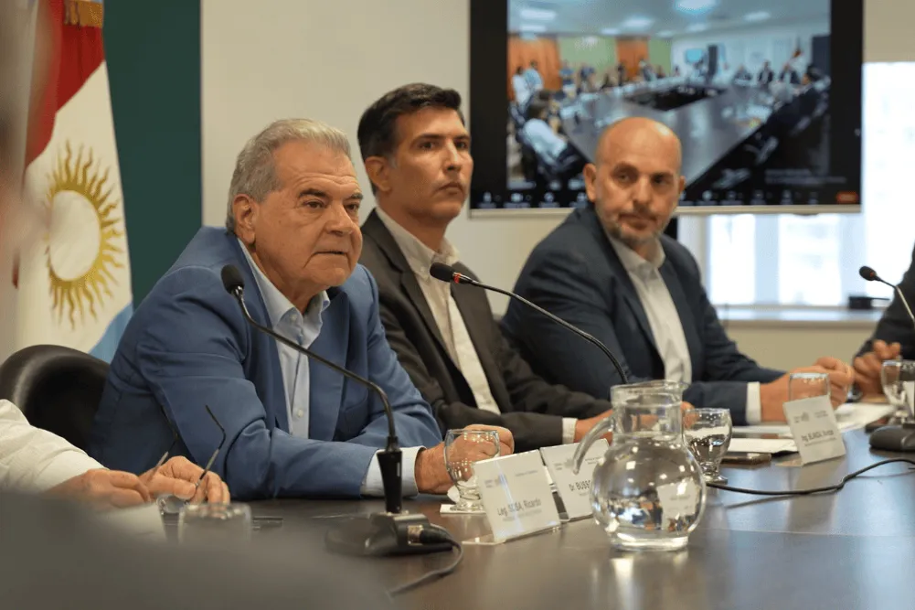 Ministro Busso by prensa.cba
