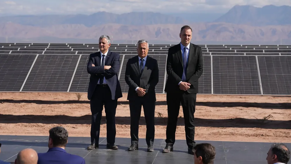 Inauguración del Parque Solar El Quemado, con intervención del RIGI (Gobierno de Mendoza)