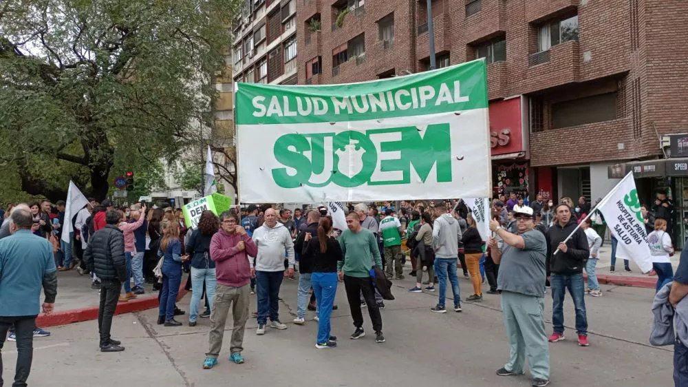 Suoem by Suoem