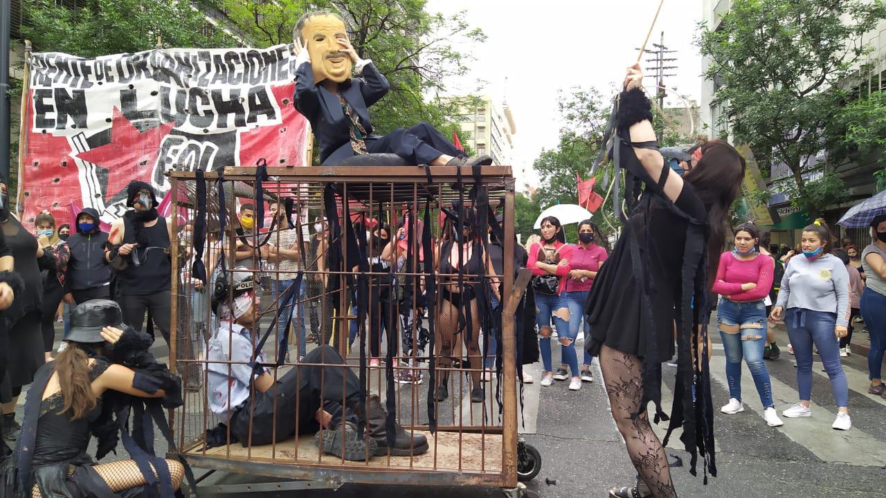 Marcha de la Gorra