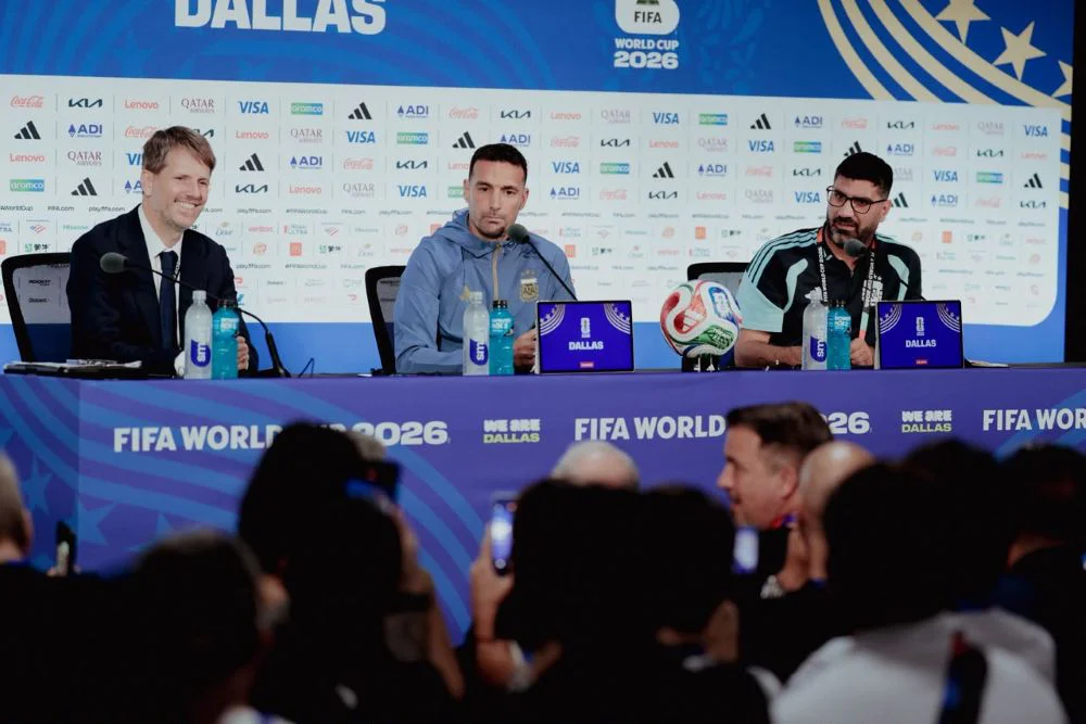 Para el partido de Argentina de este sábado a las 23, Scaloni confirmó que Messi será suplente thumbnail