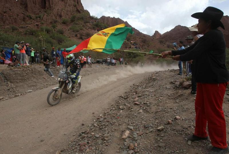 la-quinta-etapa-se-desarrolla-en-bolivia-_849_573_1446644