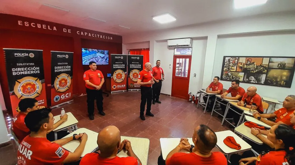 Bomberos de Córdoba a Villa Gesell by Prensa Provincia