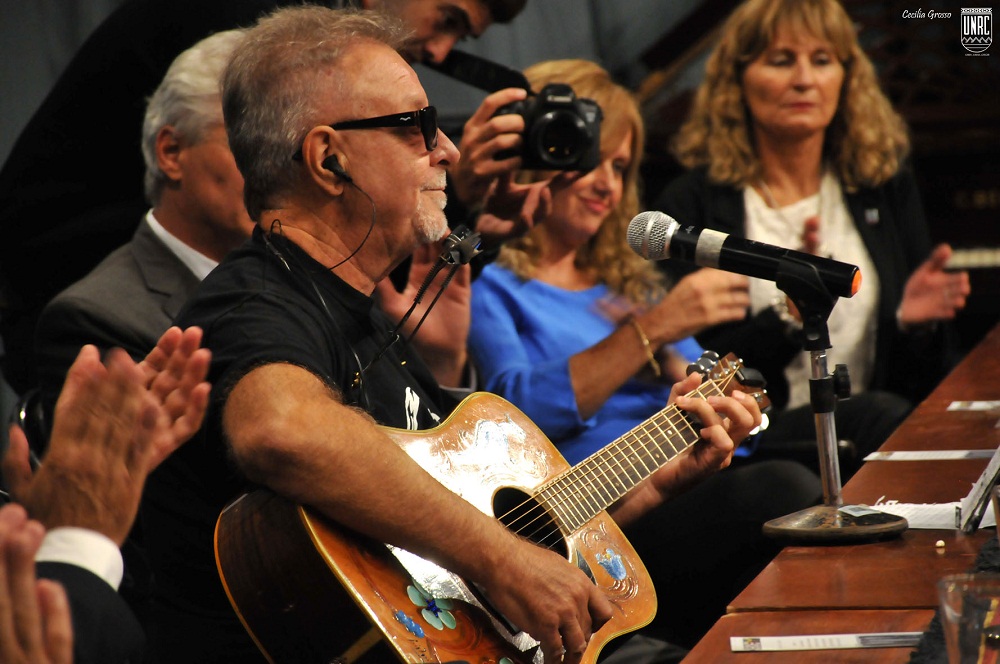 LEON GIECO HONORIS CAUSA 3