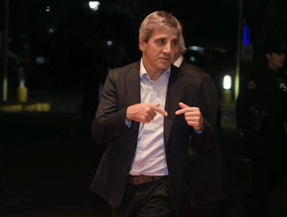 luis caputo by na