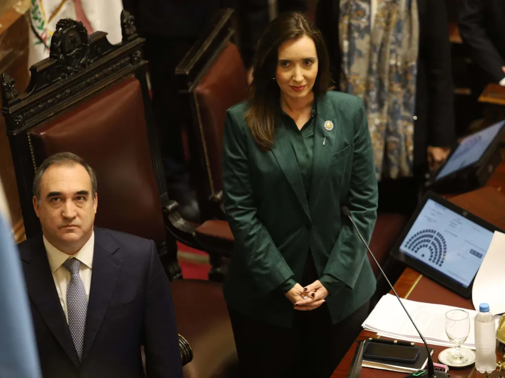 Villarrul Senado by na