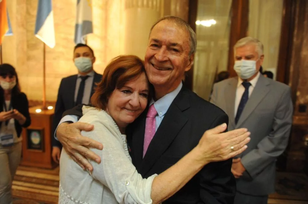 Vigo Schiaretti jura Senado 10 12 2021
