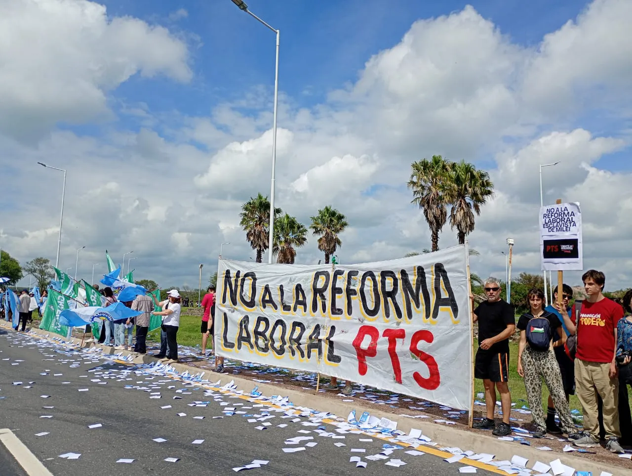 No a la reforma laboral esclavista (PTS) 2