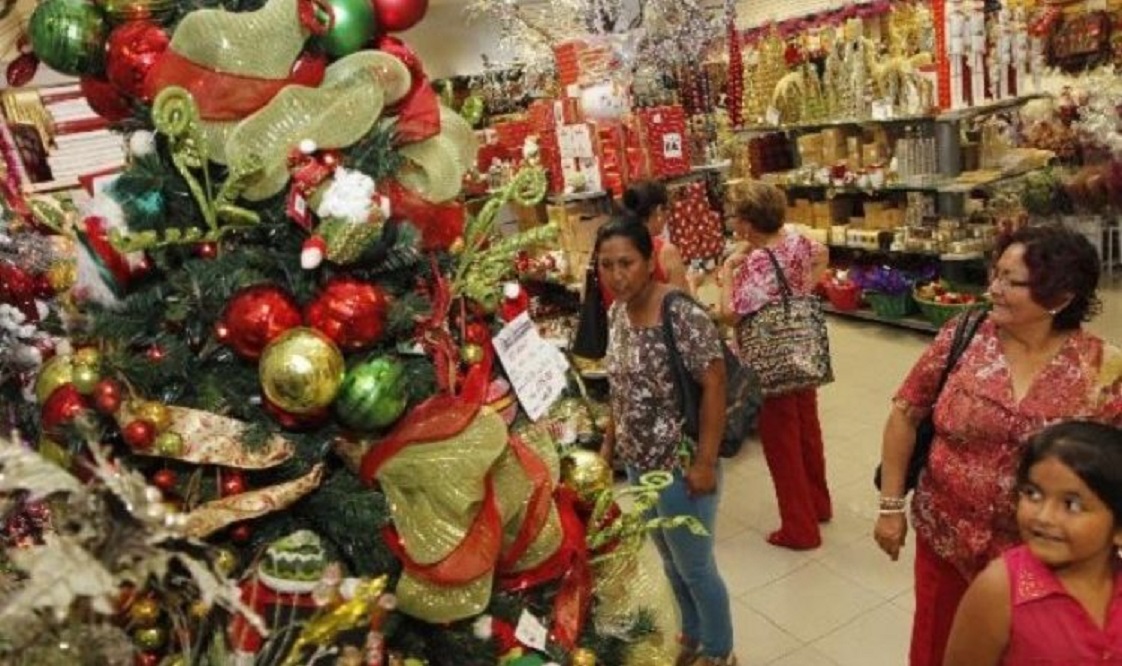 Pobladores-adelantaron-compras-navideñas