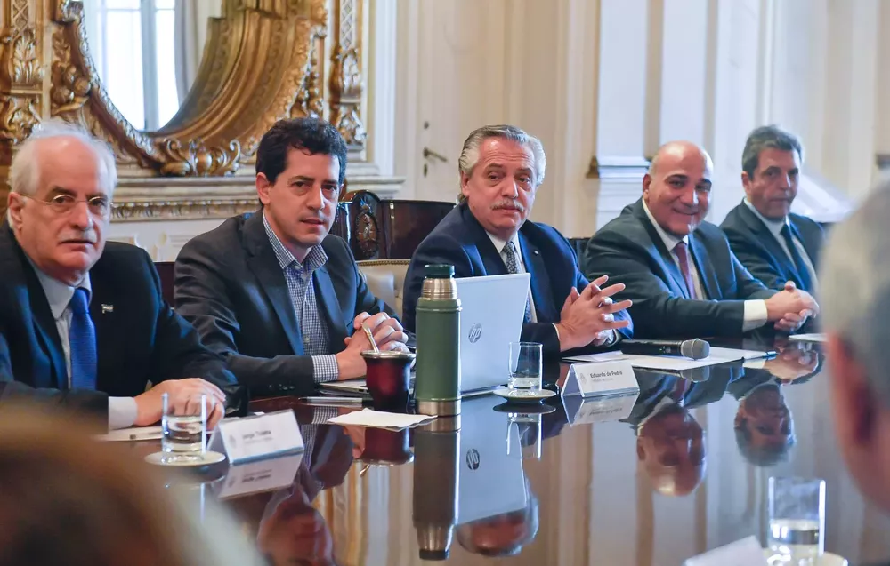 Fernández y gabinete by @JuanManzurOK
