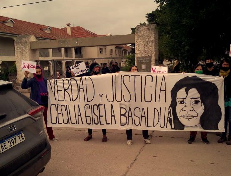 Cecilia Basaldúa