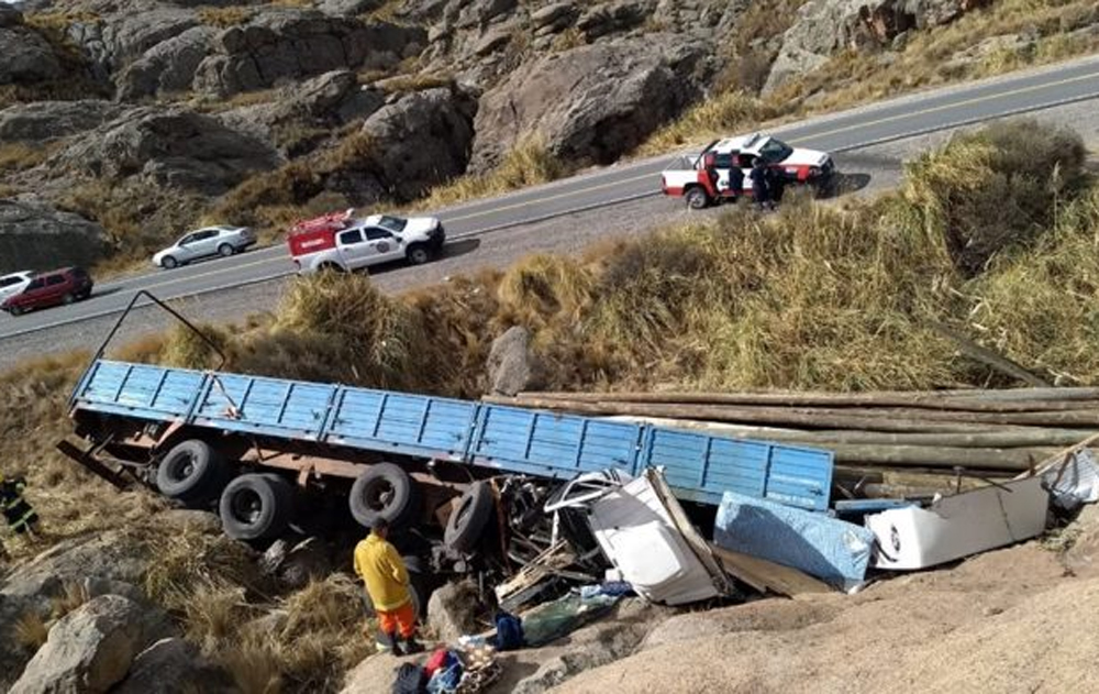 camion altas cumbres by traslasierra noticias