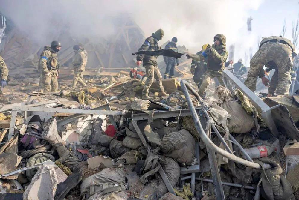 Bombardeos rusos en Ucrania by NA