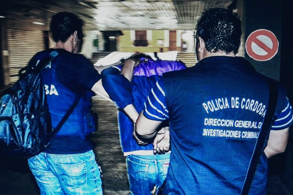 Detenido operativo padrón rojo by prensa poli