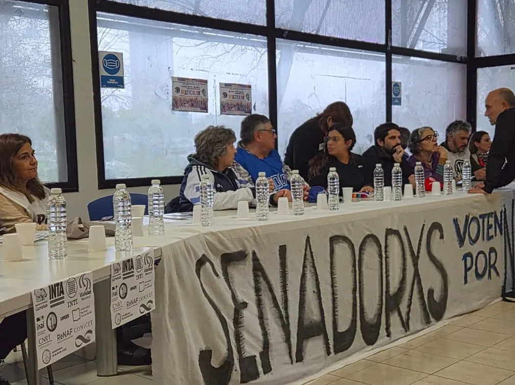 Compromiso de senadores con el INTI (X)
