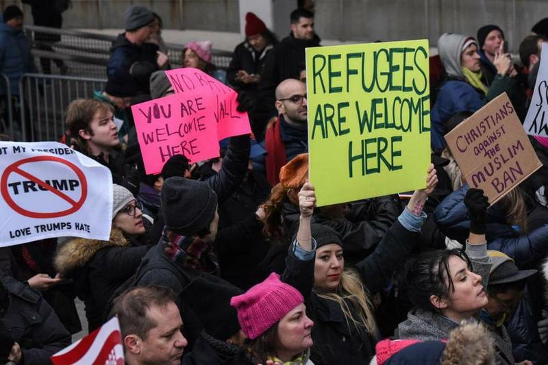 FOTO PROTESTA AEROPUERTO NUEVA YORK 280117