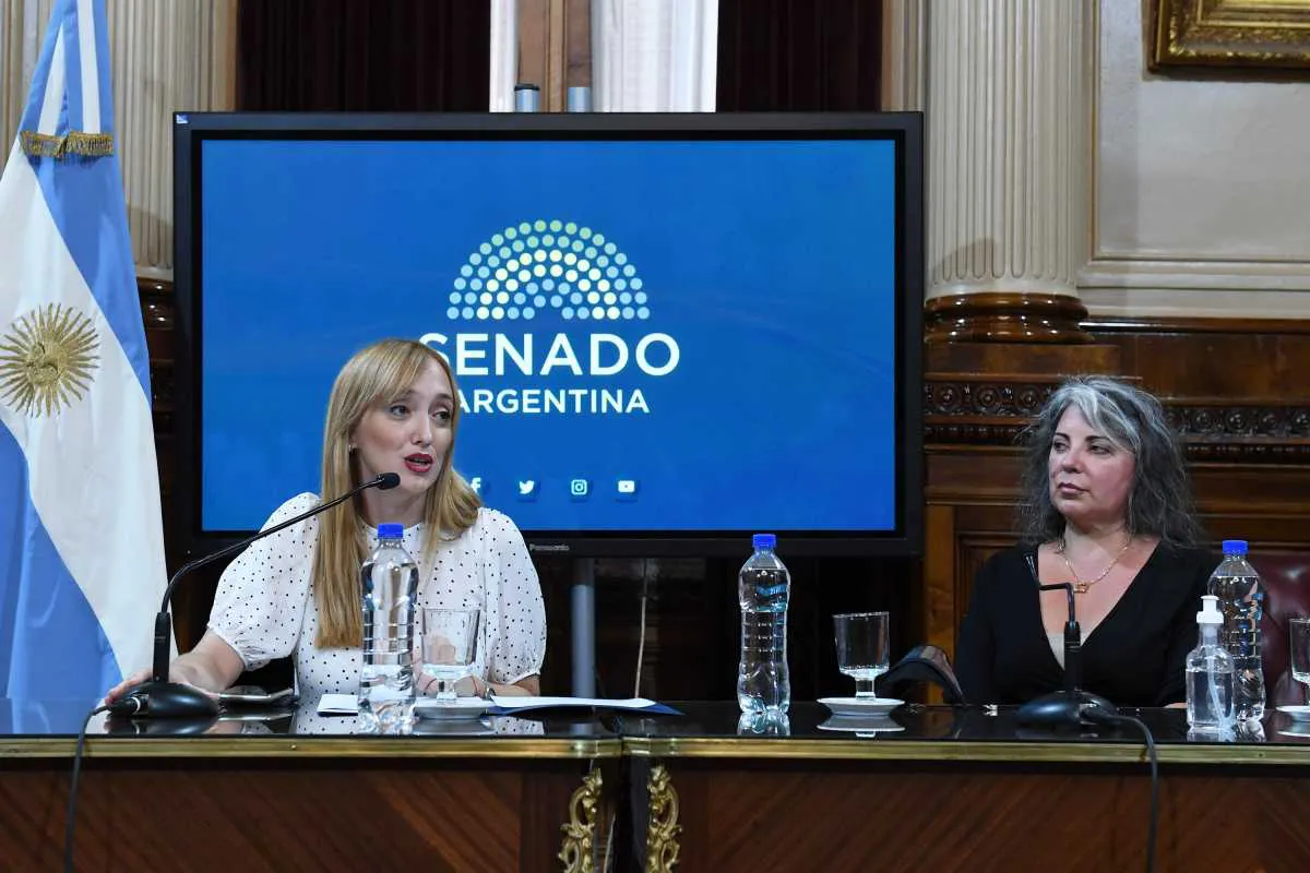 Senado archivo NA