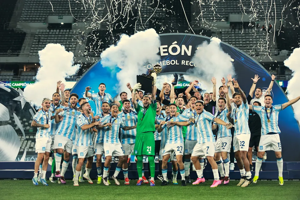 Racing campeón Recopa Sudamericana (X de Racing Club)
