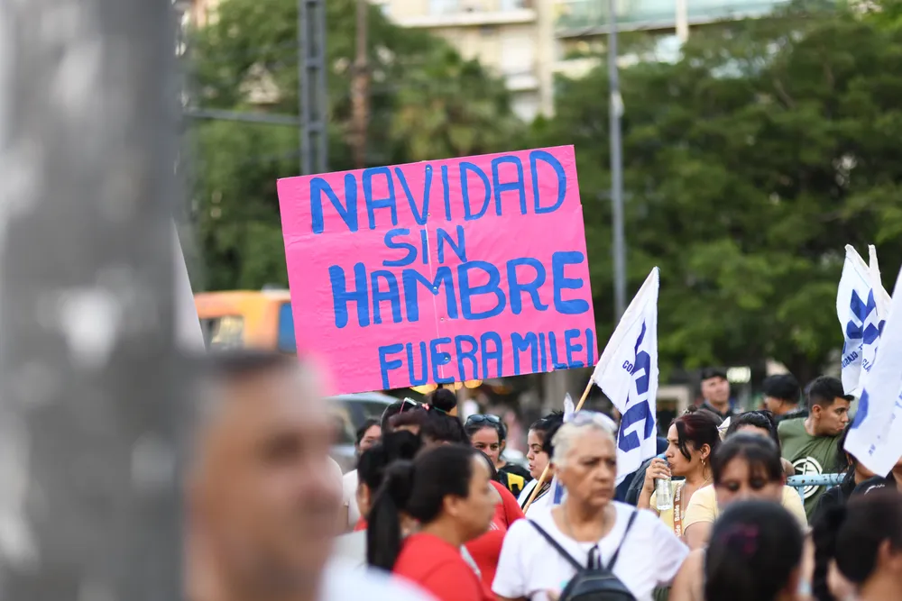 jornada contra el hambre by Eze Luque La Tinta