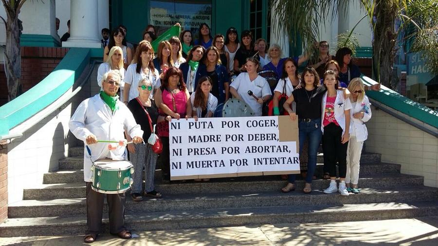PARO DE MUJERES @diamante_alma trabajadores de hospitales
