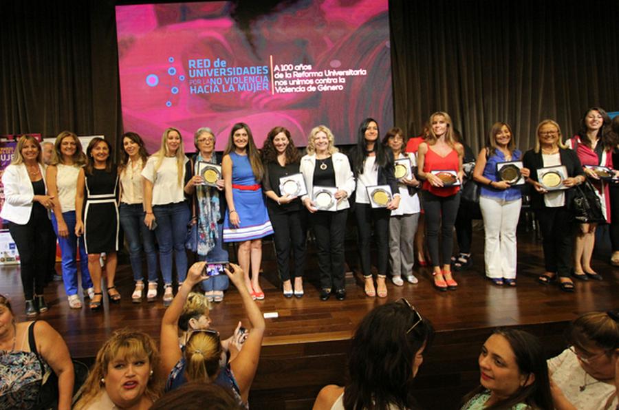 diplomatura genero @prensa cba