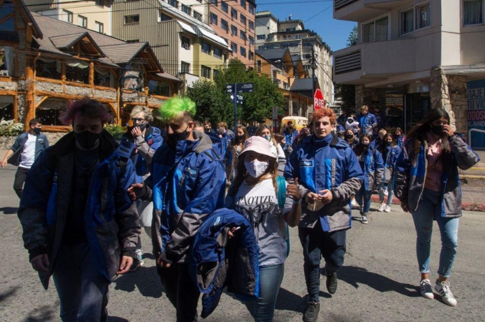 Egresados Bariloche Diario de Rio Negro