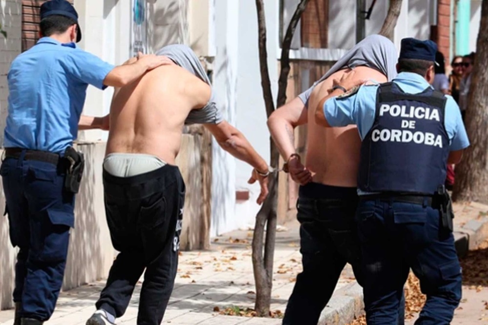 violacion Sebastian Elcano El Doce tv