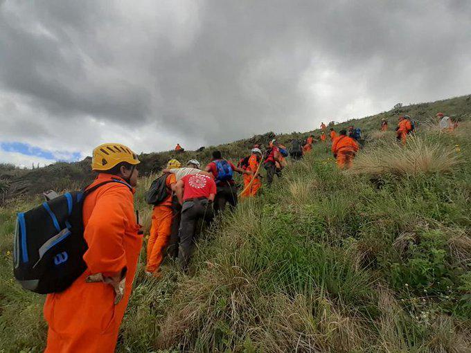 Operativo cerro Chapaquí by gentileza