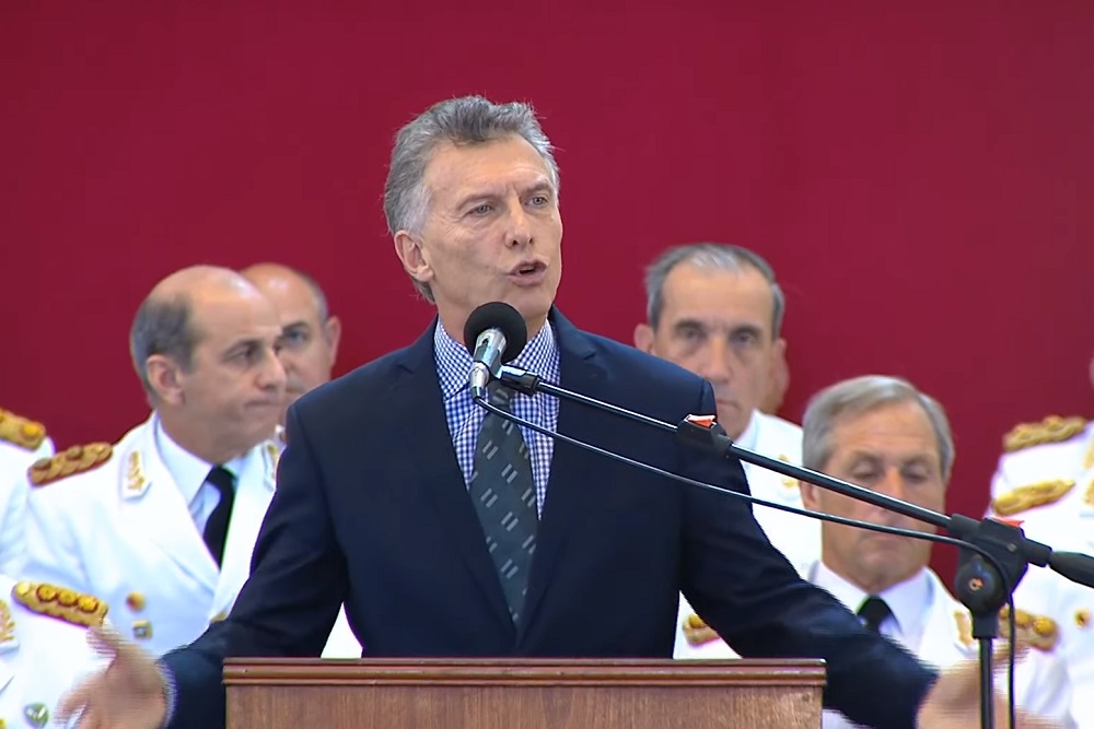 Macri FFAA