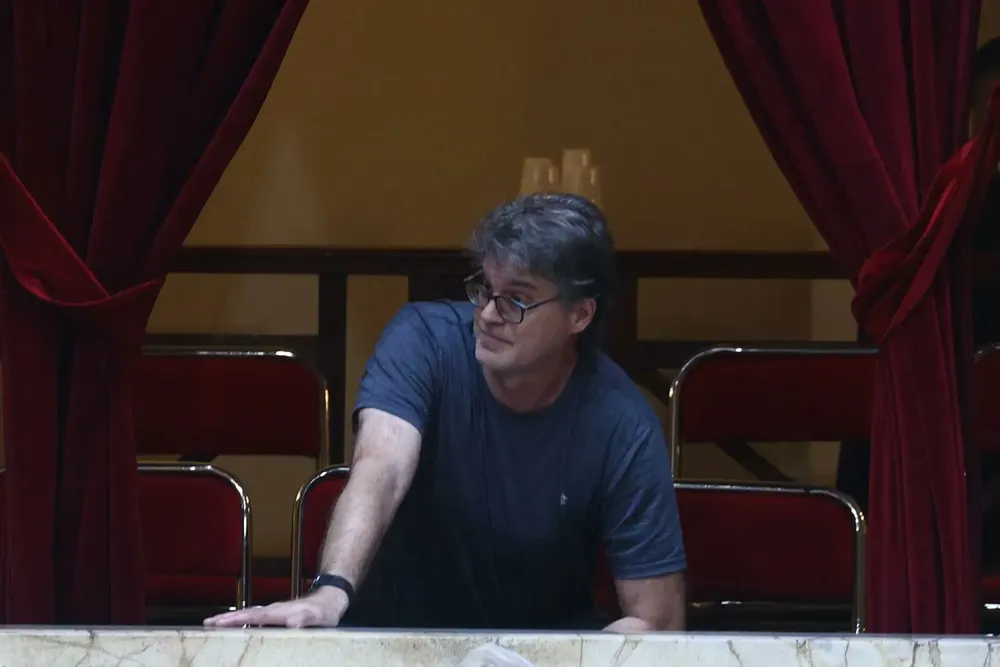 Agitador que insultó a Myiriam Bregman (La Izquierda Diario)